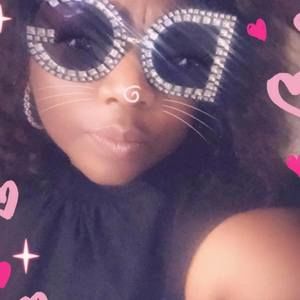 Meet your Posher, Daketa